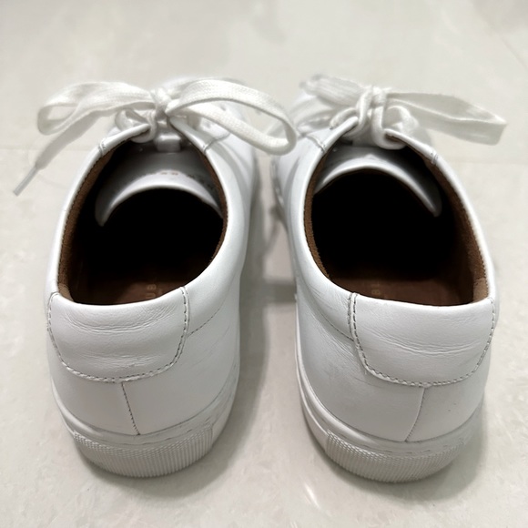 New Republic - Picture 3 of 4